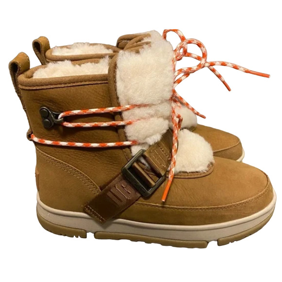 NWT UGG | Classic Weather Hiker Boots In Chestnut Size 7.5 - Picture 4 of 8